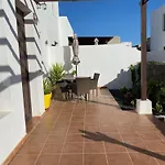 Casa Amarillo Del Sol * Playa Blanca