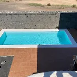 Villa Casa Amarillo Del Sol Playa Blanca