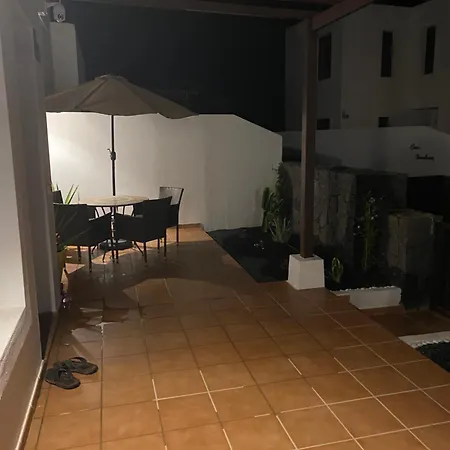 Casa Amarillo Del Sol Villa Playa Blanca