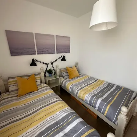 Casa Amarillo Del Sol * Πλάγια Μπλάνκα